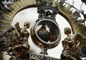 8073647_MGTHUMB-INTERNA